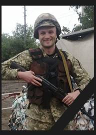 Громада провела в останню путь загиблого героя, солдата Збройних сил України Дмитра Володимировича Лисаченка