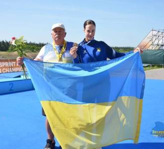 Каноїстка м. Горішні Плавні Людмила ЛУЗАН завоювала золоту медаль на чемпіонаті Європи з веслування на байдарках і каное